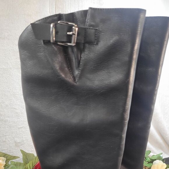 NIB Very Volatile Meridee Black Calf Height Boot - Picture 6 of 13